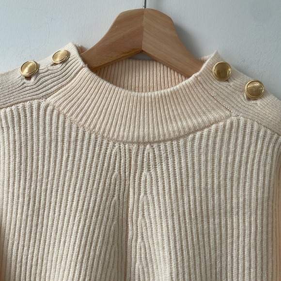 Elie Tahari Mock Neck Sweater Ivory dolman sleeves gold buttons on shoulders L - Picture 4 of 16